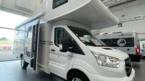 Autocaravana Capuchina Horon 84M